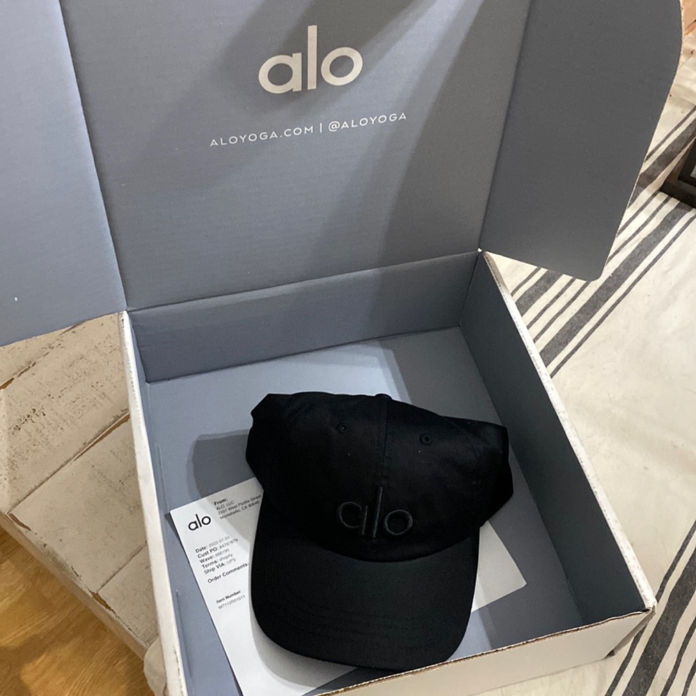 Alo Off-Duty Cap